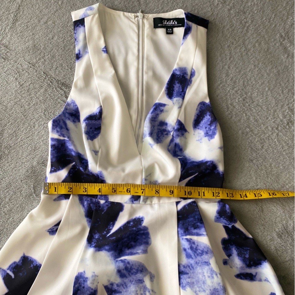 Seeing Chic Blue and Ivory Print Skater Dress, XS - Picture 13 of 15